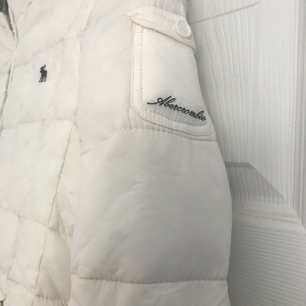 Abercrombie & Fitch | Fur Lined Puffer Jacket - Picture 3 of 6